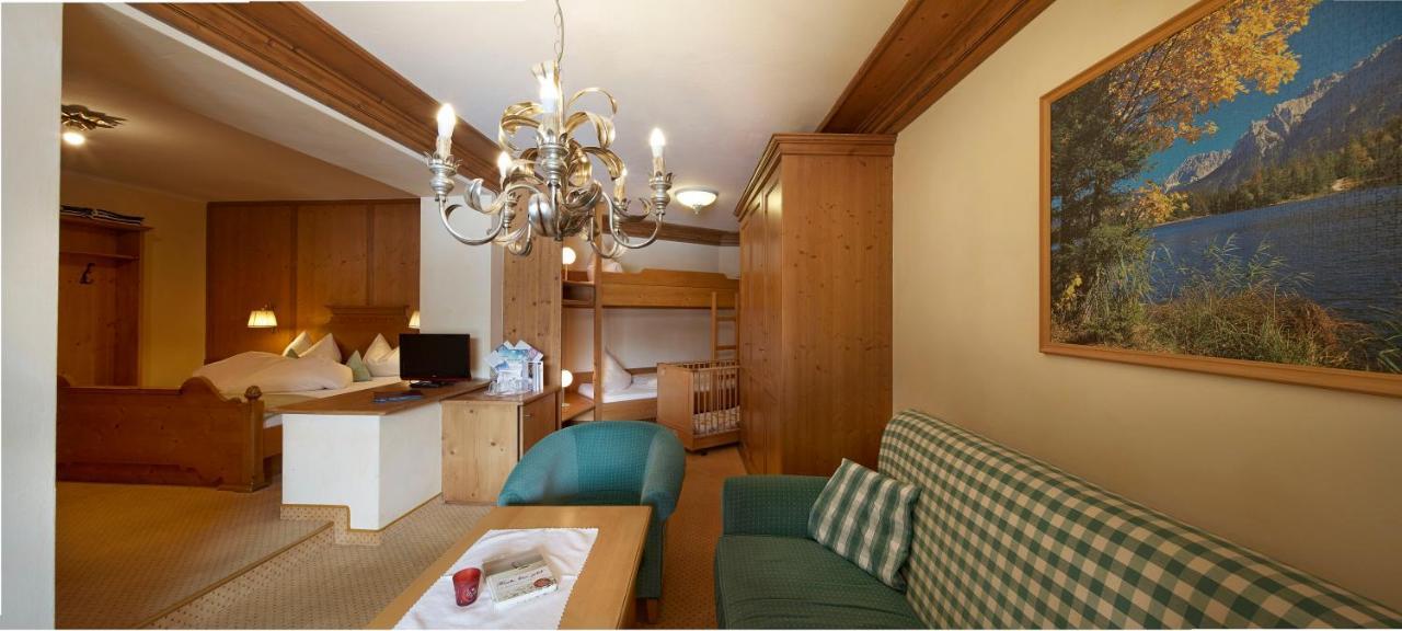Hotel Lumberger Hof Grän 外观 照片